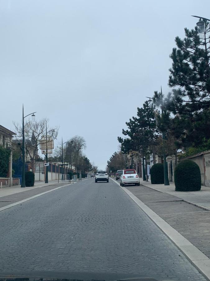L Oote Appart Épernay Esterno foto